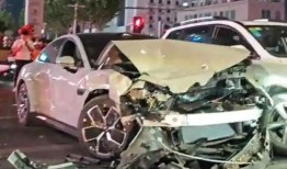 电动车汽车事件最新爆料,揭秘事故真相与行业隐忧