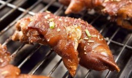 东营烤肥肠爆料视频曝光,独家爆料视频揭秘传统美食制作过程