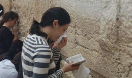 娱乐吃瓜君干了什么